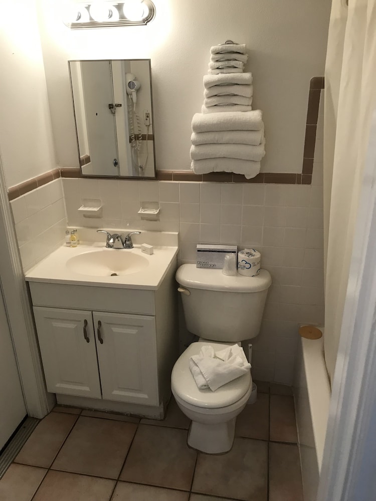 Miramar Resort 45/50