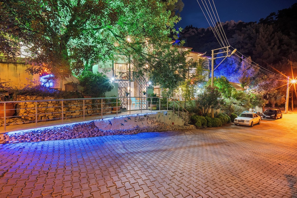 Eden Pyara Hotel Turunc 98/106