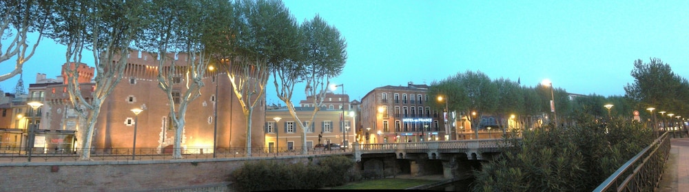 Hotel de France 58/65