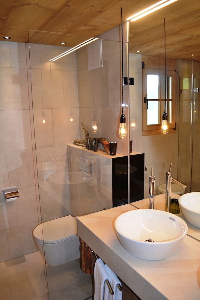 Hotel Le Grand Chalet 45/50