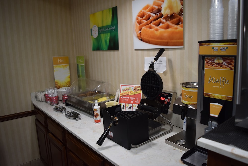 Quality Inn Rocky Mount near Event Center 37/39