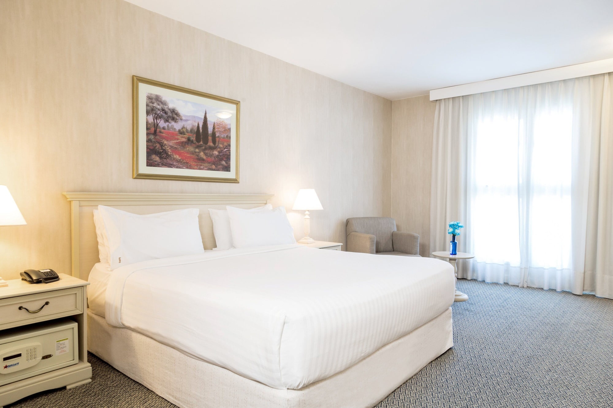 Standard, King Bed