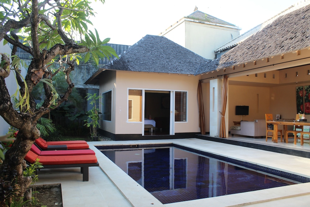 Kaisa Villas Seminyak 3/44