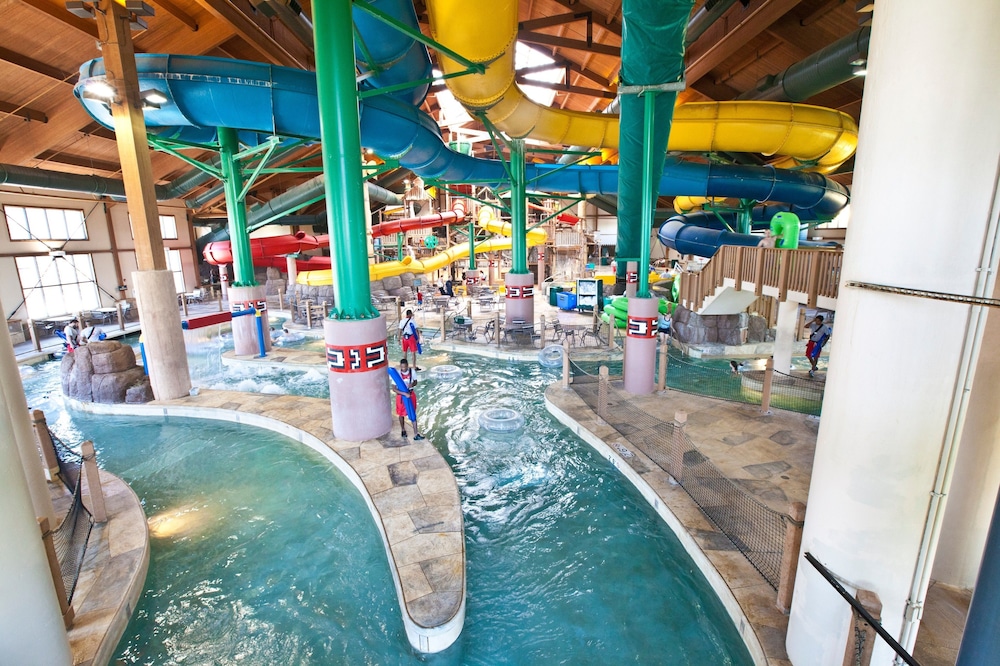 Great Wolf Lodge Kansas City 70/77