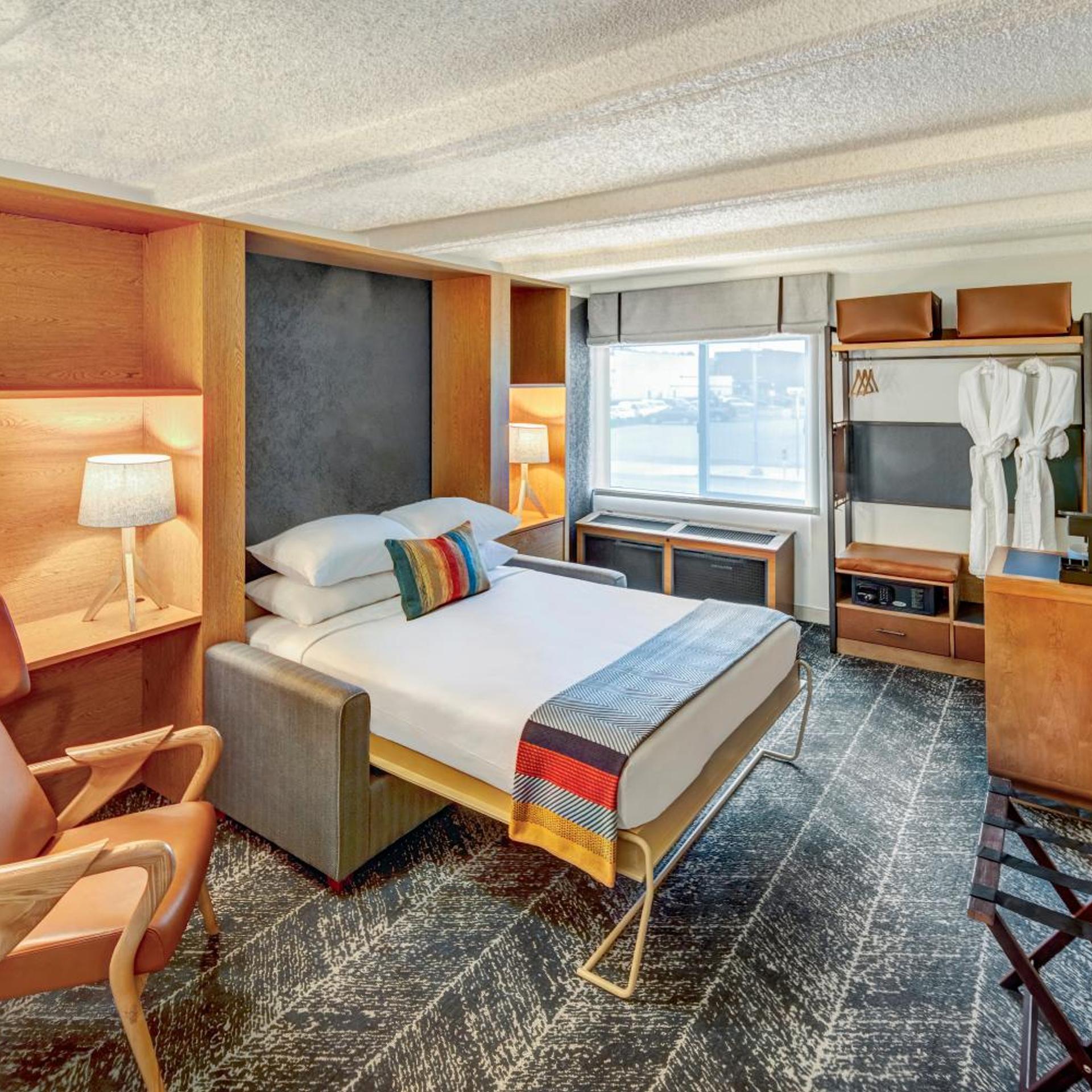 Urban, Suite, King Bed، The Wildbirch Hotel in JdV by Hyatt 3/4
