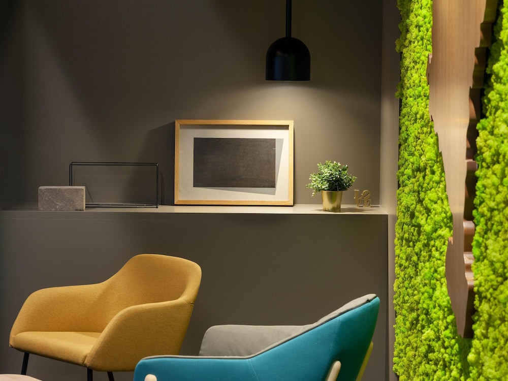 Ibis Styles Pamplona Noain 30/36