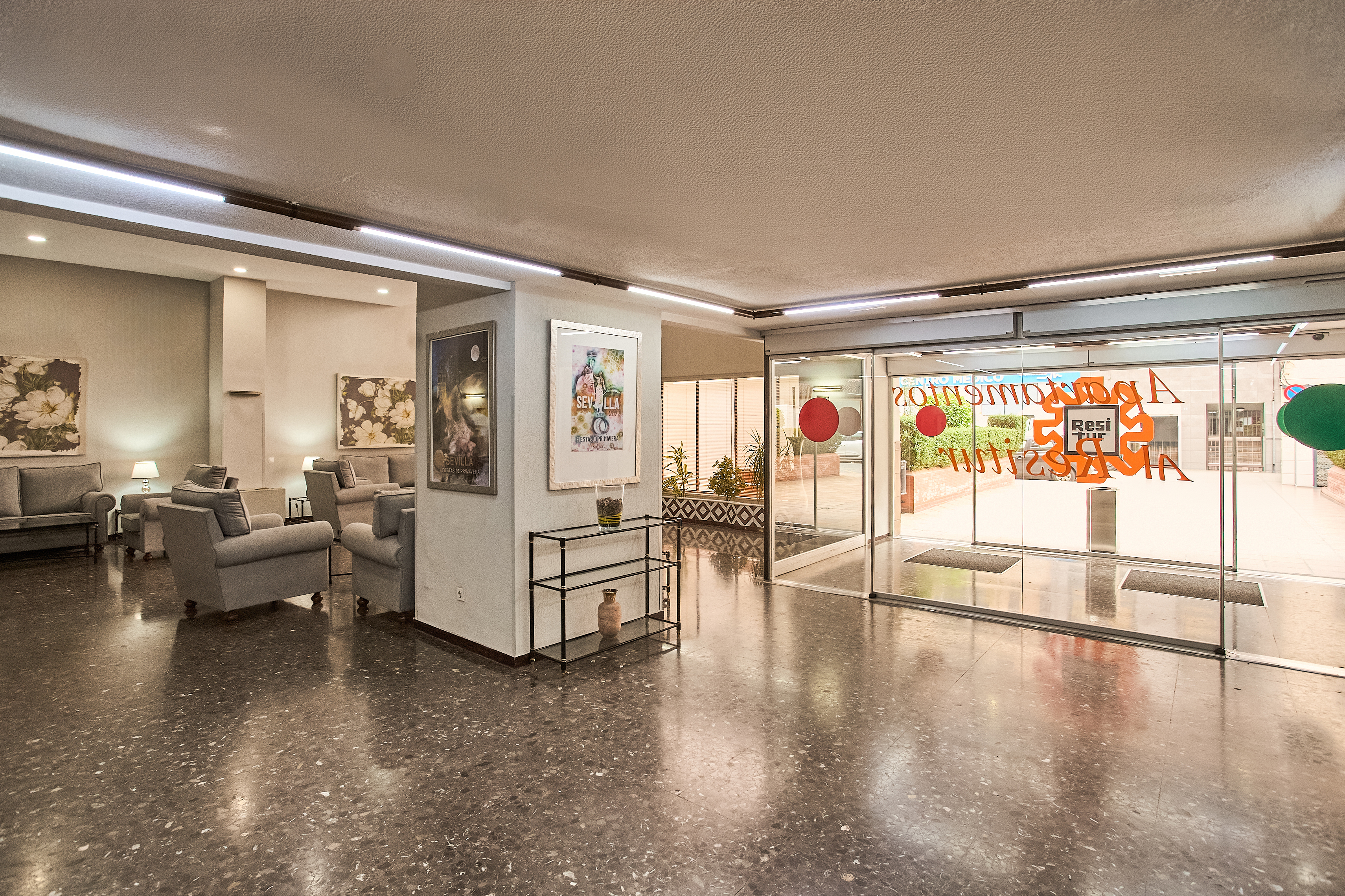 Resitur Apartamentos Turisticos En Seville 40/50