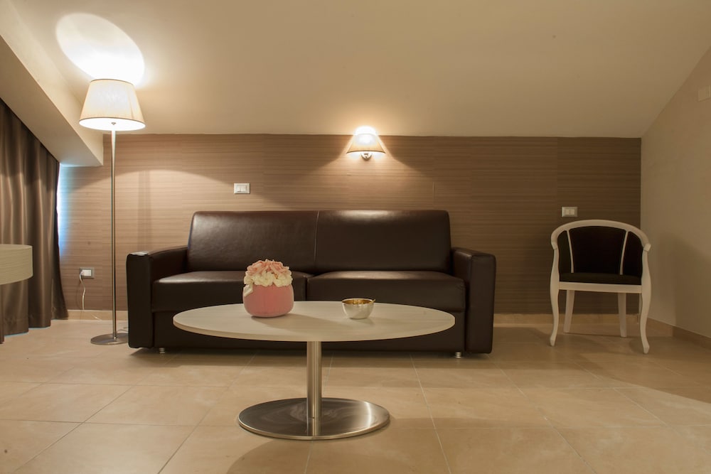 Hotel Fini 57/77