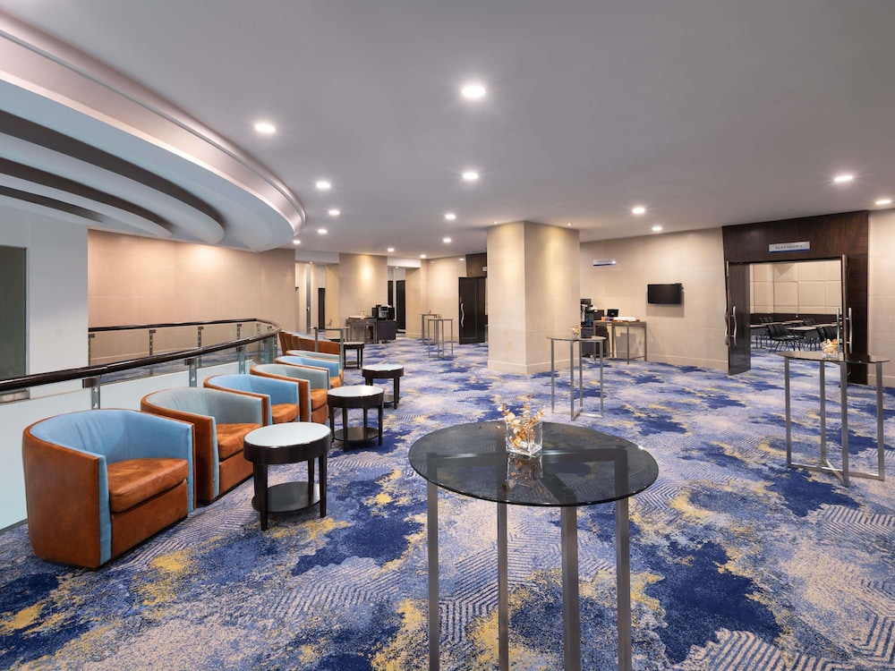 Novotel Kuala Lumpur City Centre 33/67
