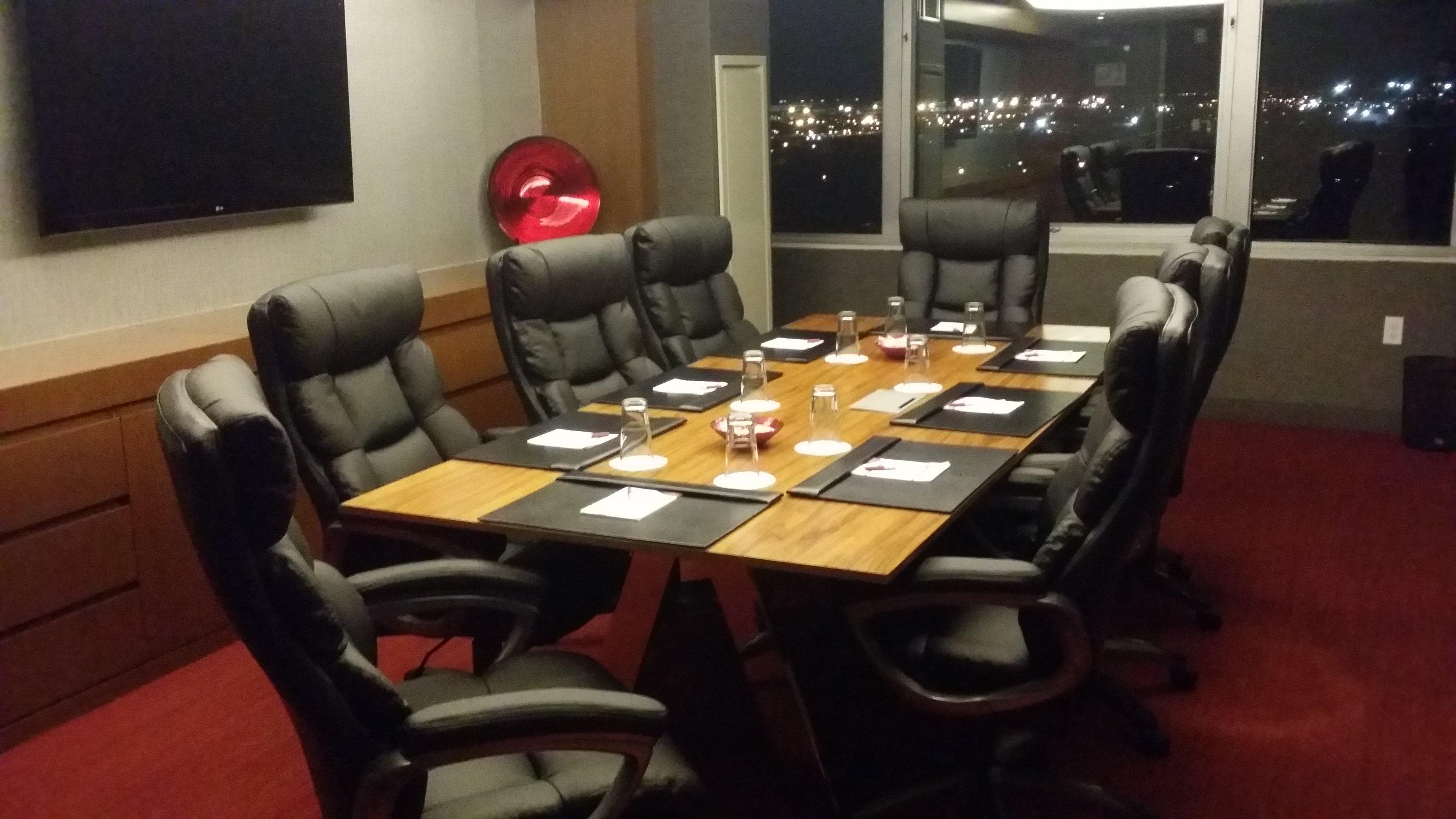 Crowne Plaza JFK Airport Hotel New York City 39/50