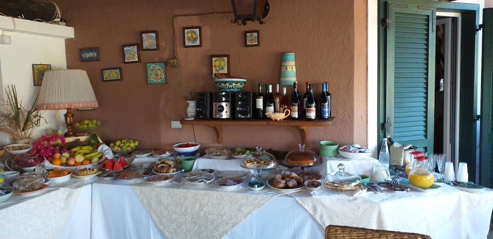 Residenza Villa Spagnola Adults Only in PARGHELIA