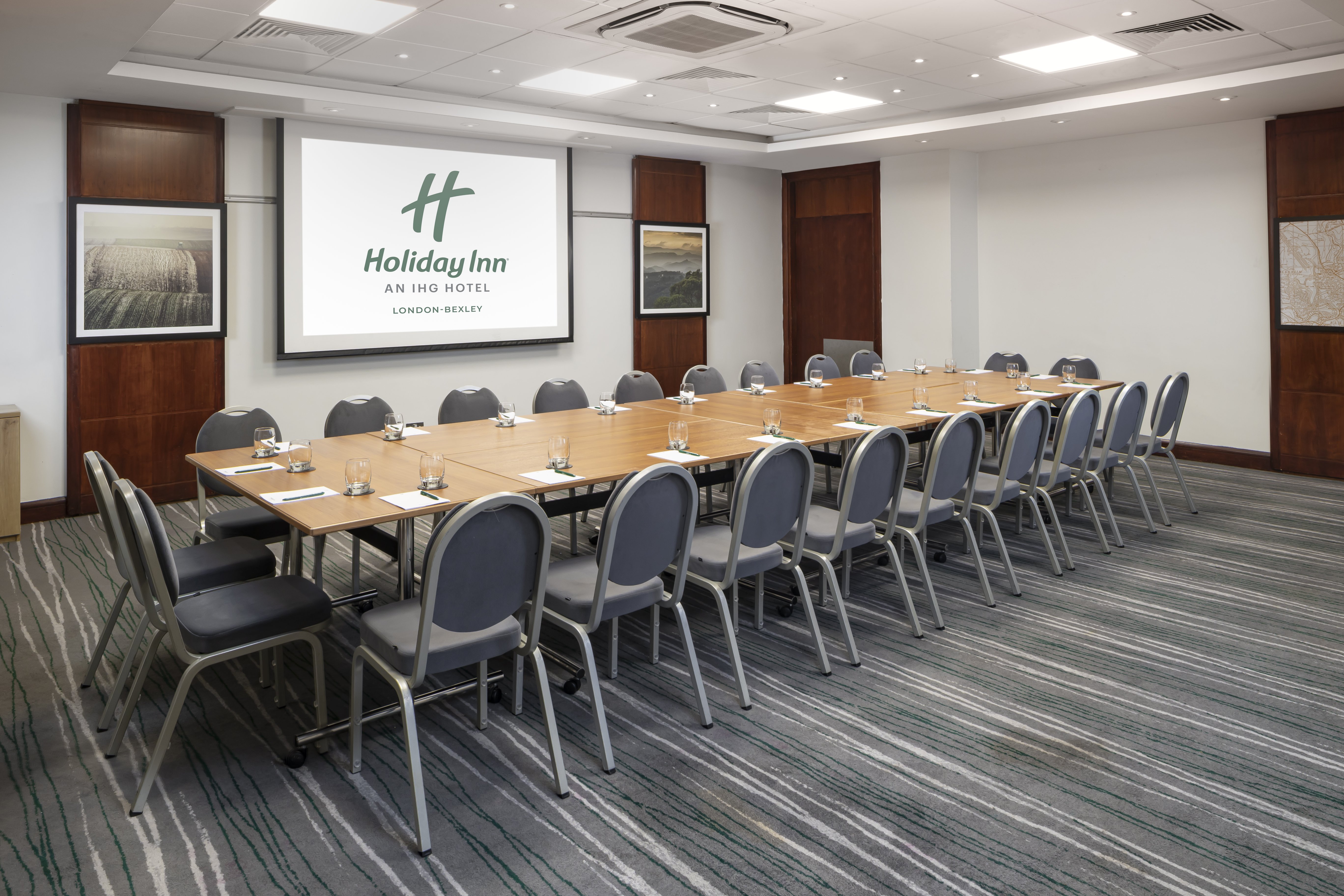 Holiday Inn London - Bexley 43/58