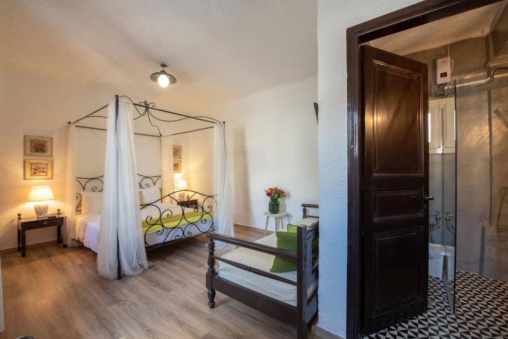 Room at Porto Maltese Boutique Estate, AGIOS NIKOLAOS