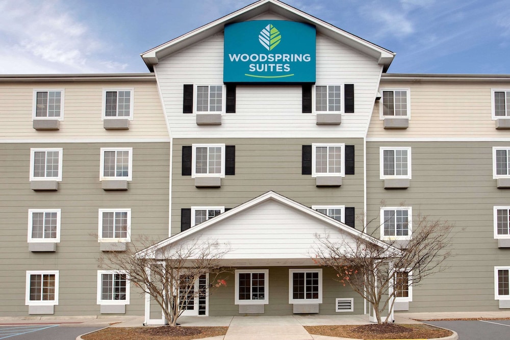 WoodSpring Suites Chesapeake-Norfolk South photo5