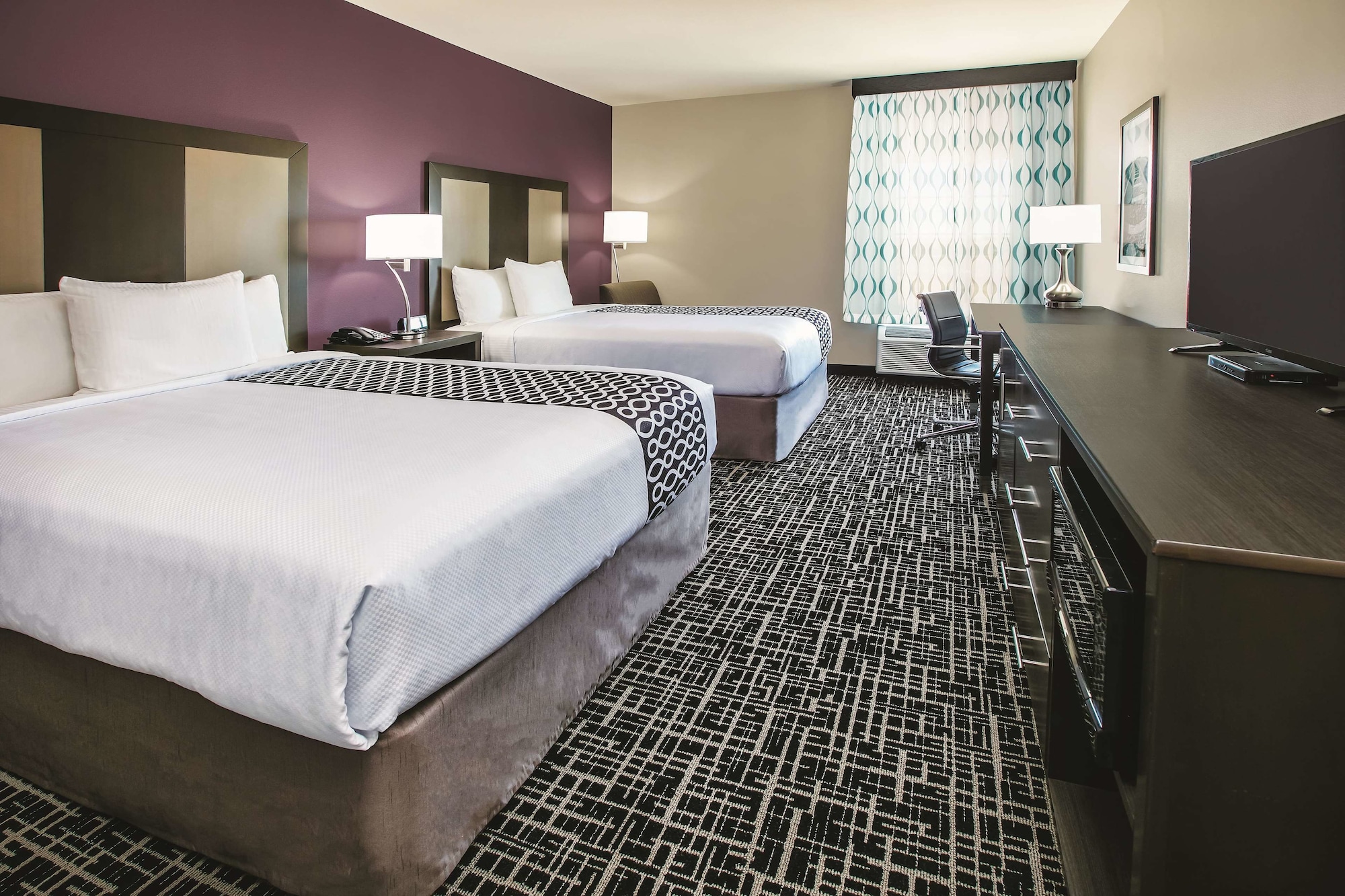 Room, 2 Queen Beds, Quality Inn & Suites Colorado City, TX 2/4