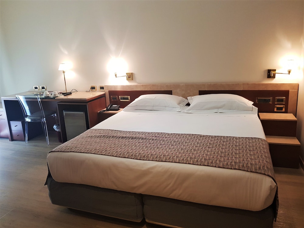 Astra Hotel 23/51