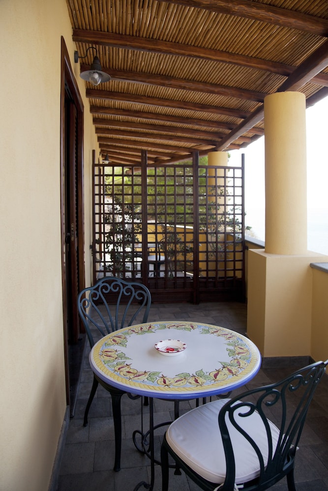 Hotel A Pinnata Lipari 33/33