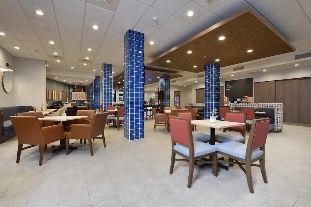Holiday Inn Express and Suites Houston North Woodlands Area 51/70