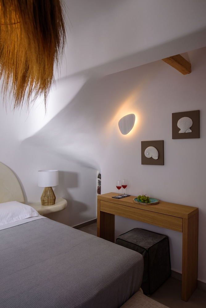 ACRO BLUE LUXURY VILLAS 13/60
