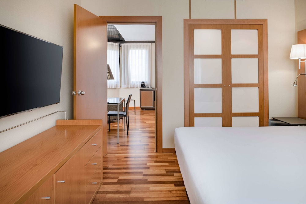 Ac Hotel Genova By Marriott 19/50