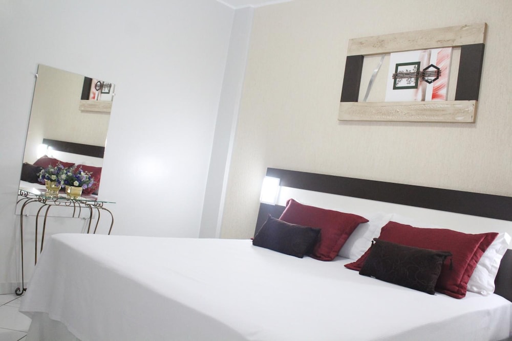 HOTEL ITAMARATY 20/51