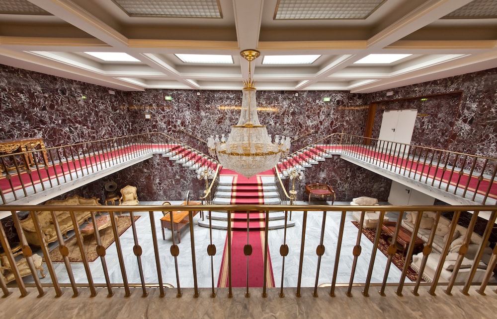 Novum Hotel Excelsior 41/56