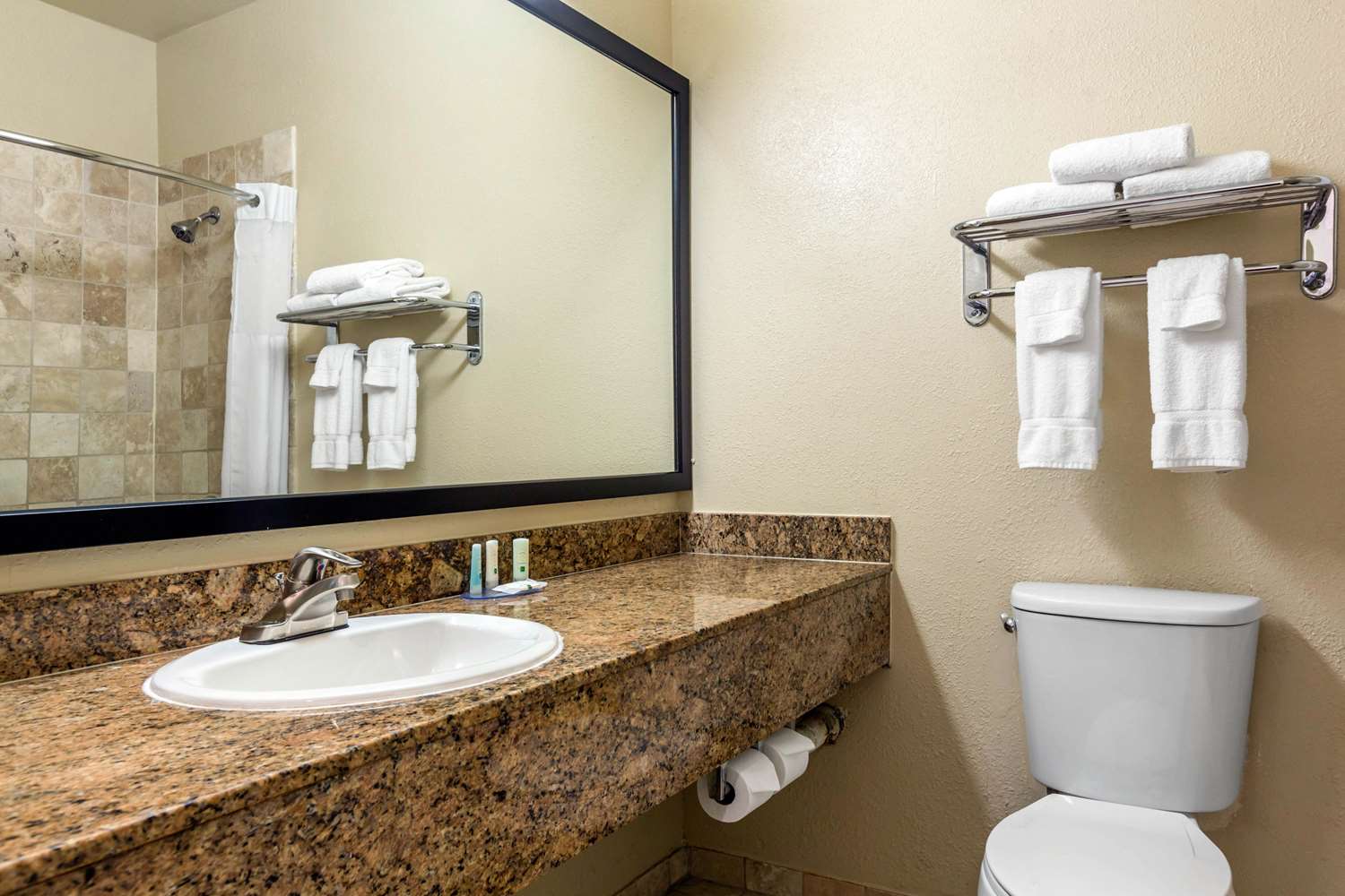 Ramada Suites by Wyndham San Diego/Hotel Circle Area 11/11