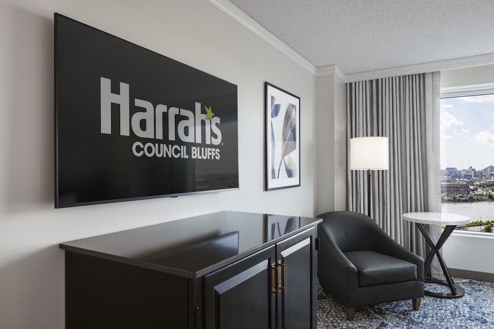 Harrah's Council Bluffs - A Caesars Rewards Destination 45/54