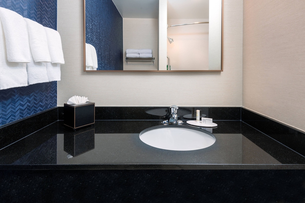 Fairfield Inn & Suites Clearwater 10/40