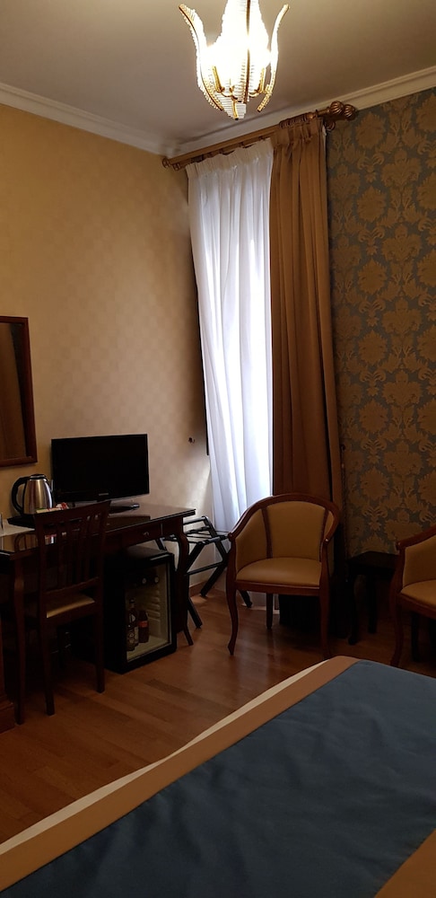 Piazza Di Spagna Lovely Nice And Comfy 37/68