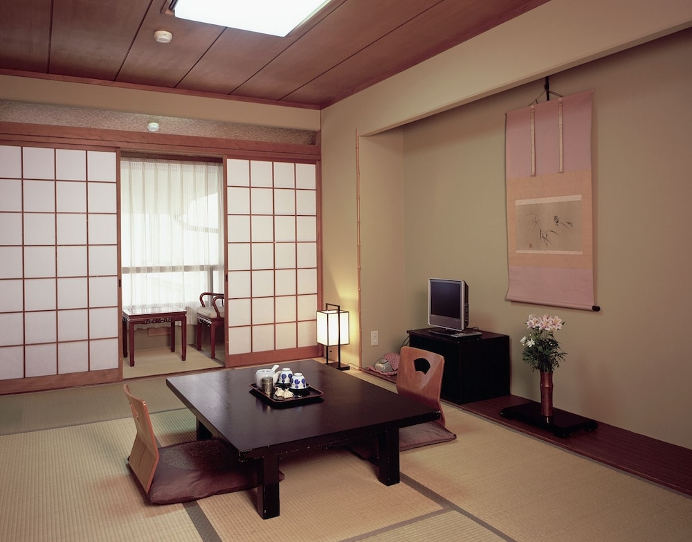 Hifumi Ryokan 18/37