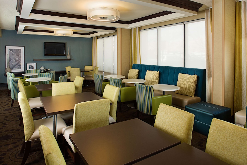 Hampton Inn Philadelphia/Willow Grove 18/29