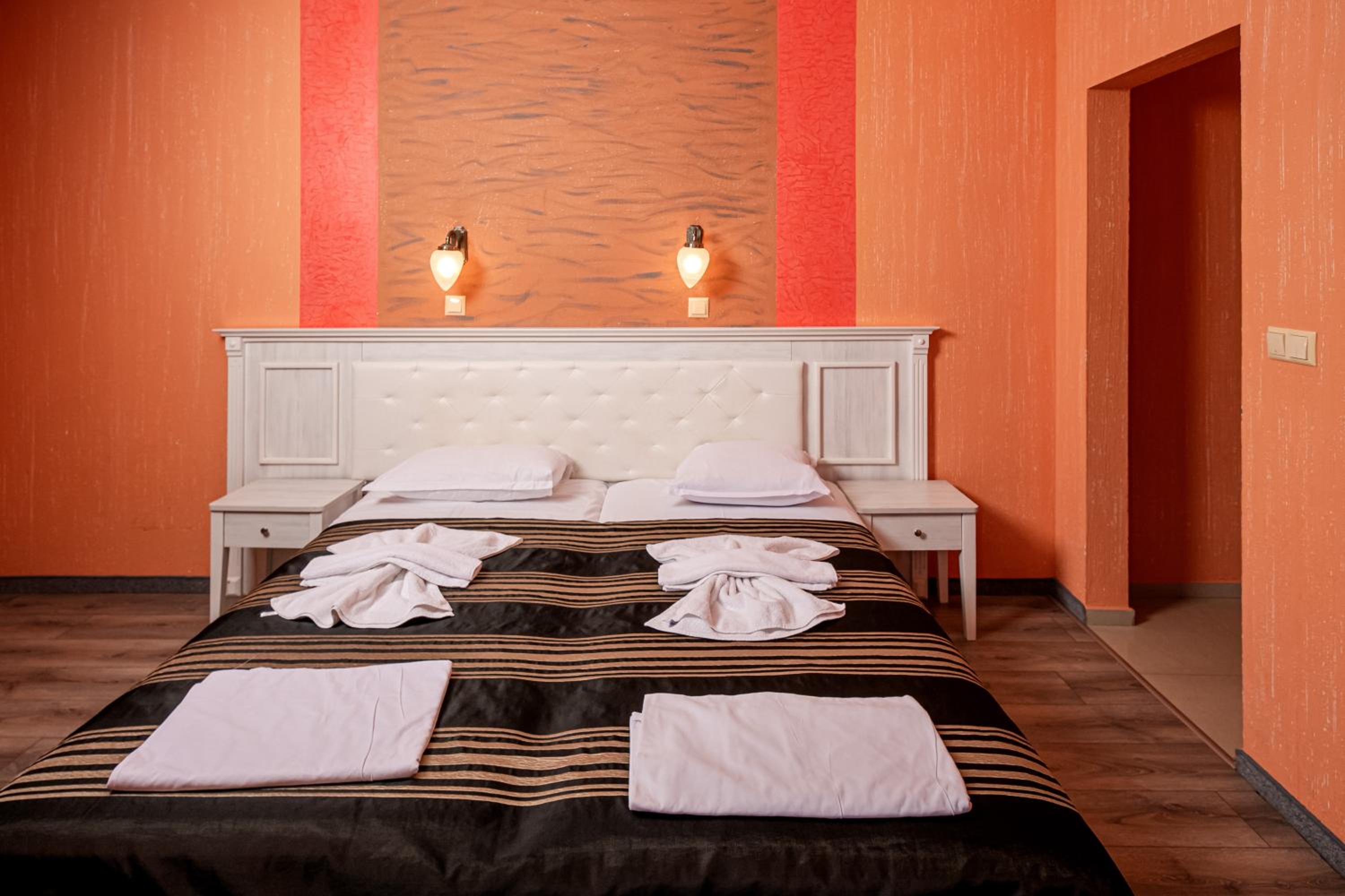 Hotel Paros 34/50