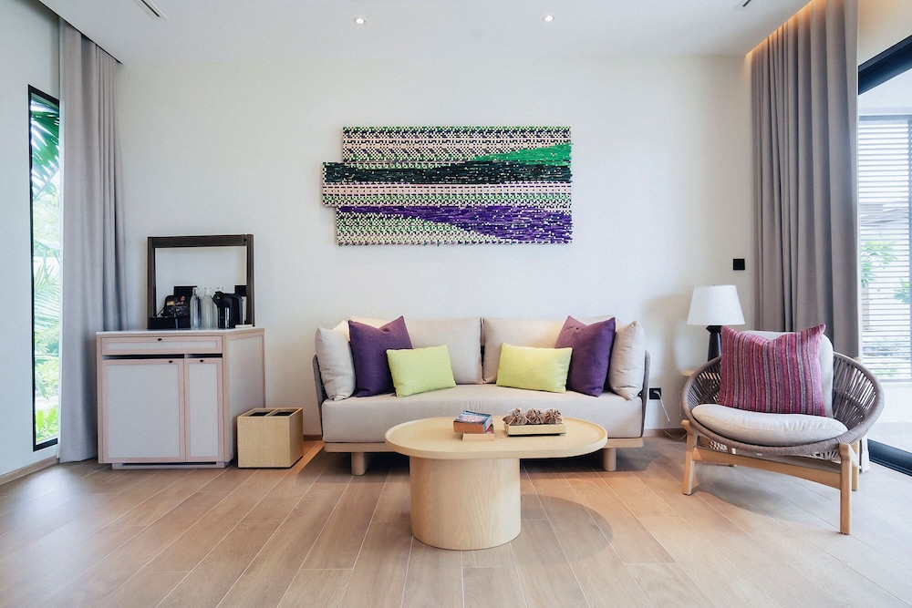 Chatrium Rawai Phuket 35/55