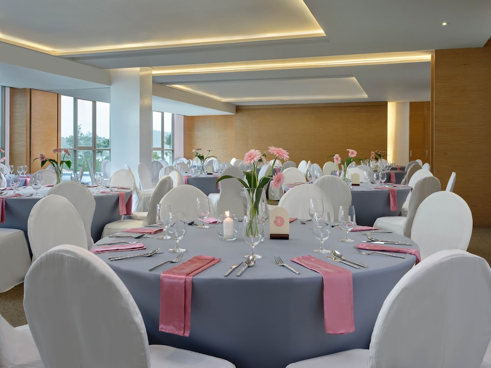 The Kee Resort and Spa 65/74