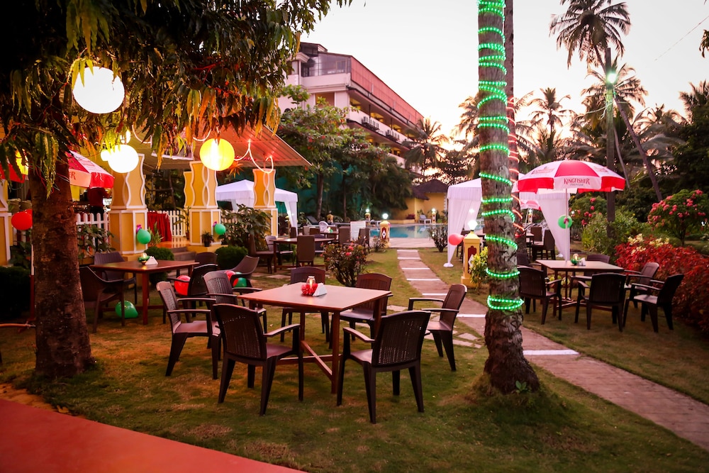 CARINA BEACH RESORT 45/59