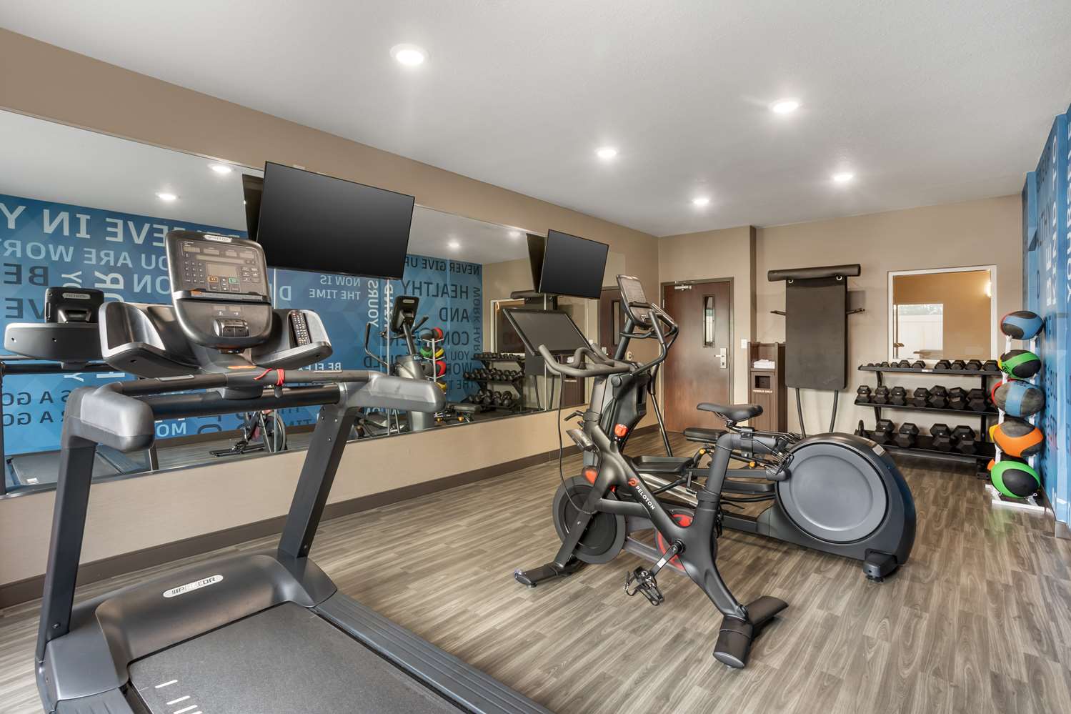 Best Western Plus Columbia Inn 26/53