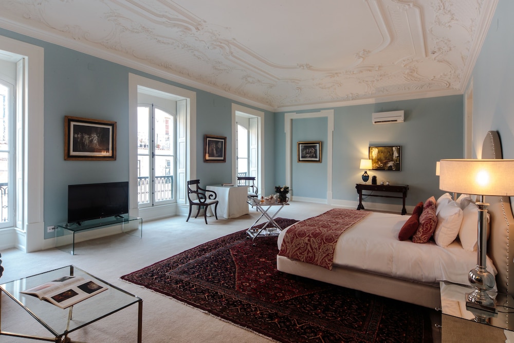 Dear Lisbon Palace Chiado Suites 31/63