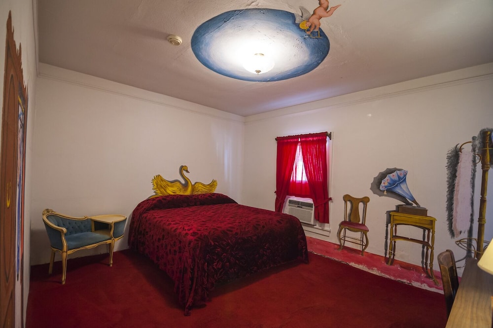 Amargosa Opera House 30/67