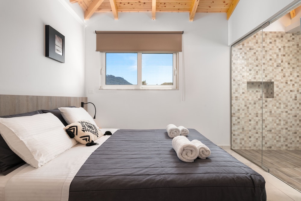 L&C Boutique Apartments 16/46