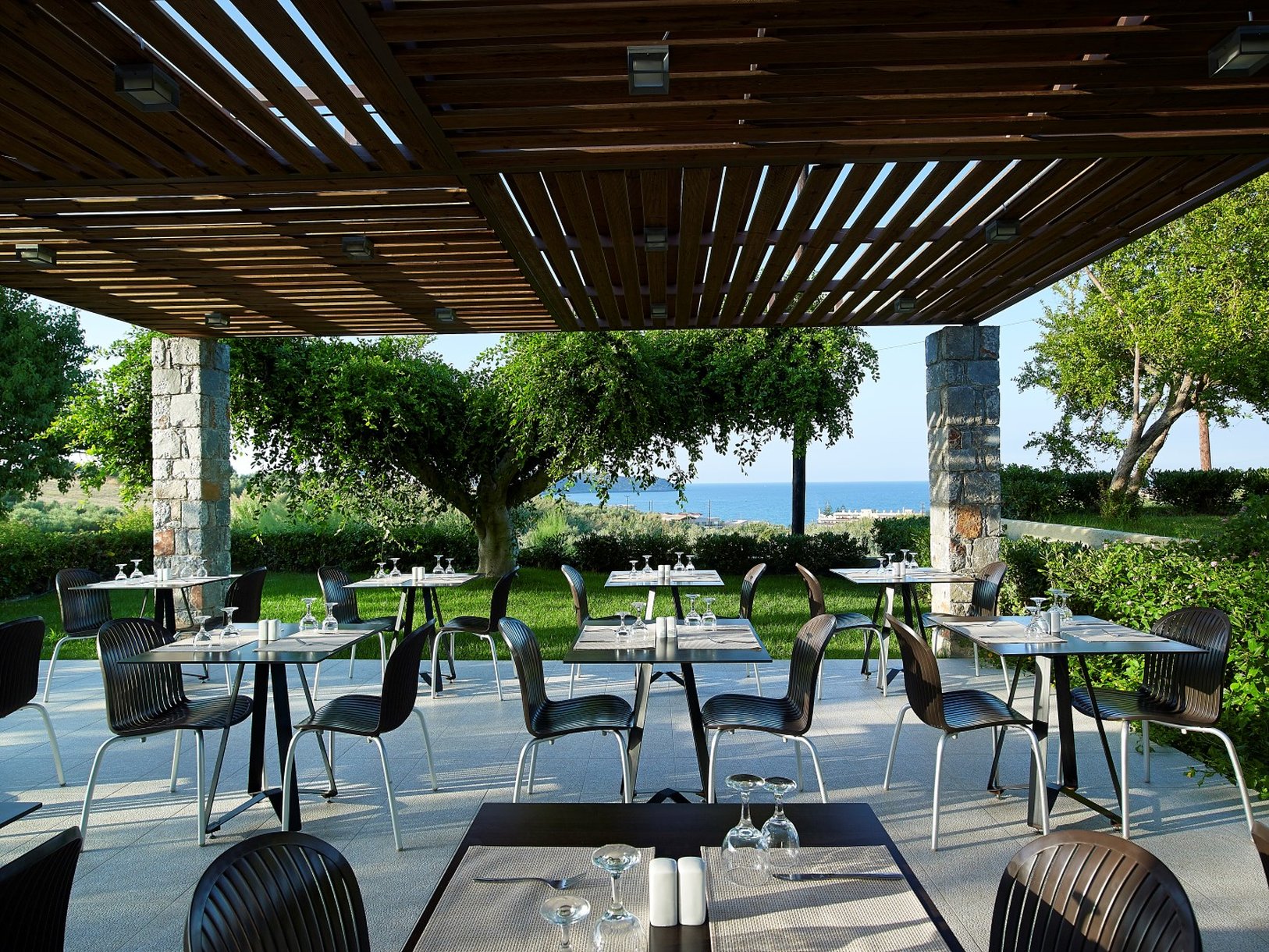 Eleftheria Hotel 32/42