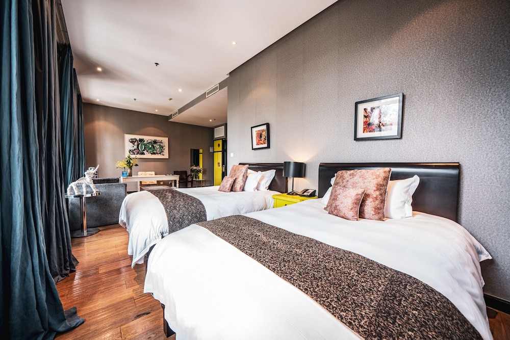 GRACIE ART HOTEL 798 13/50
