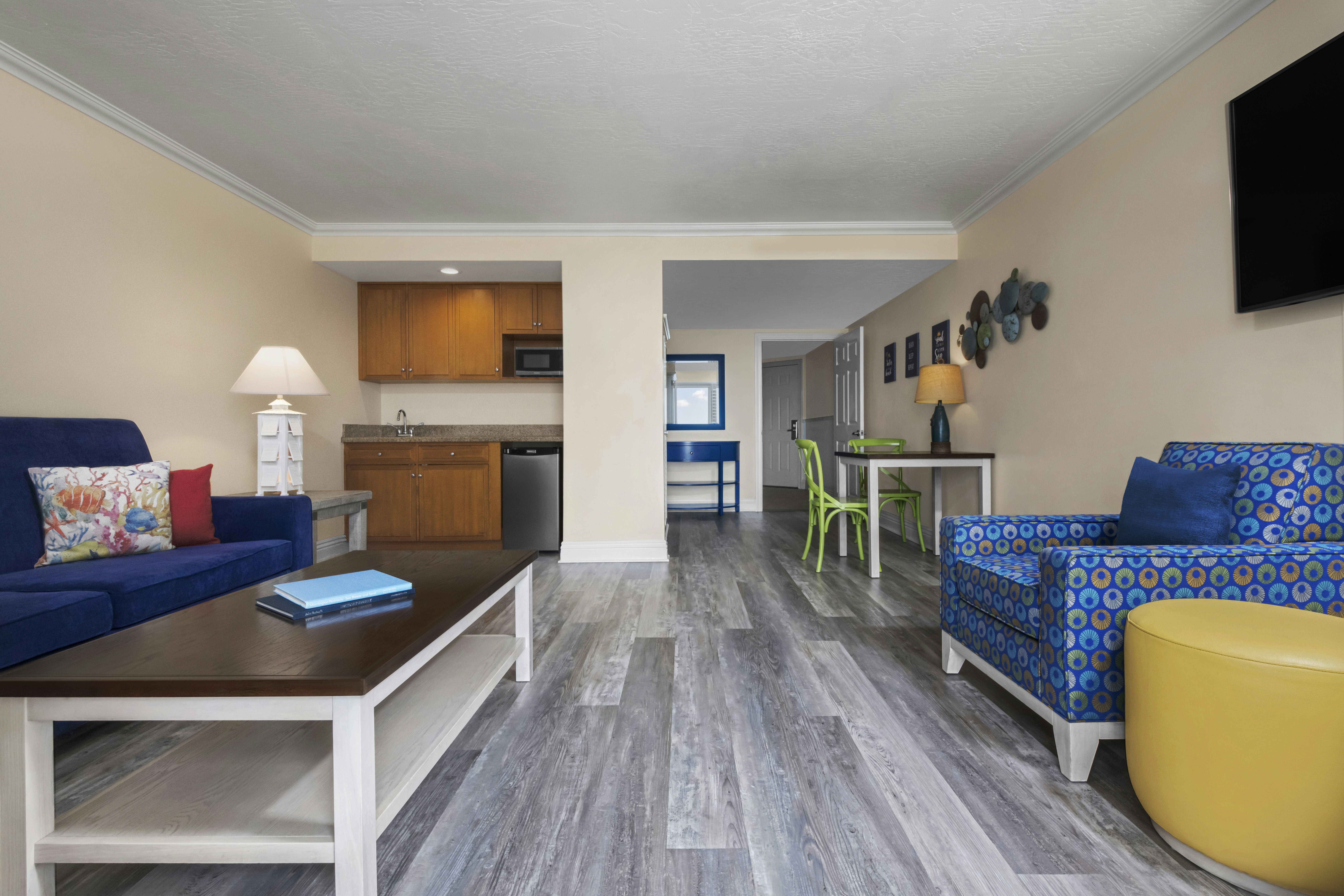 Pismo Lighthouse Suites 15/25