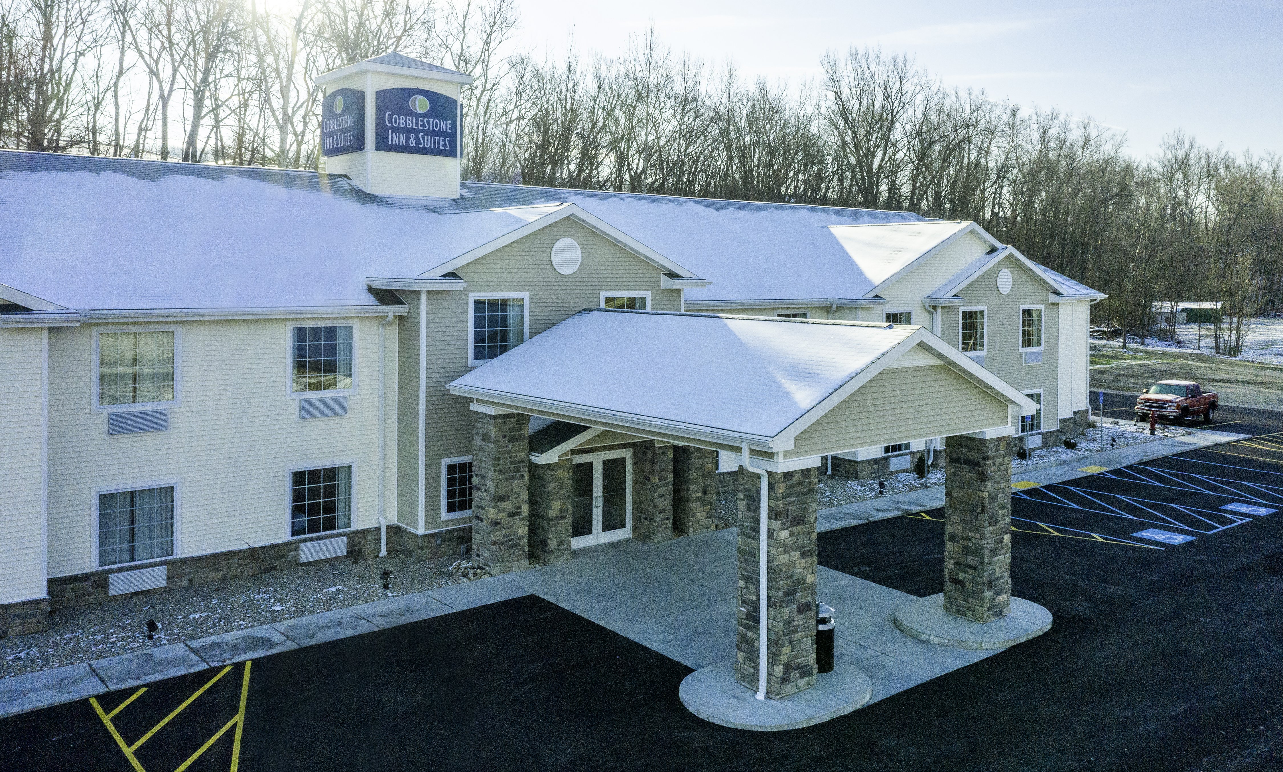 Cobblestone Inn & Suites - Brookville 6/48
