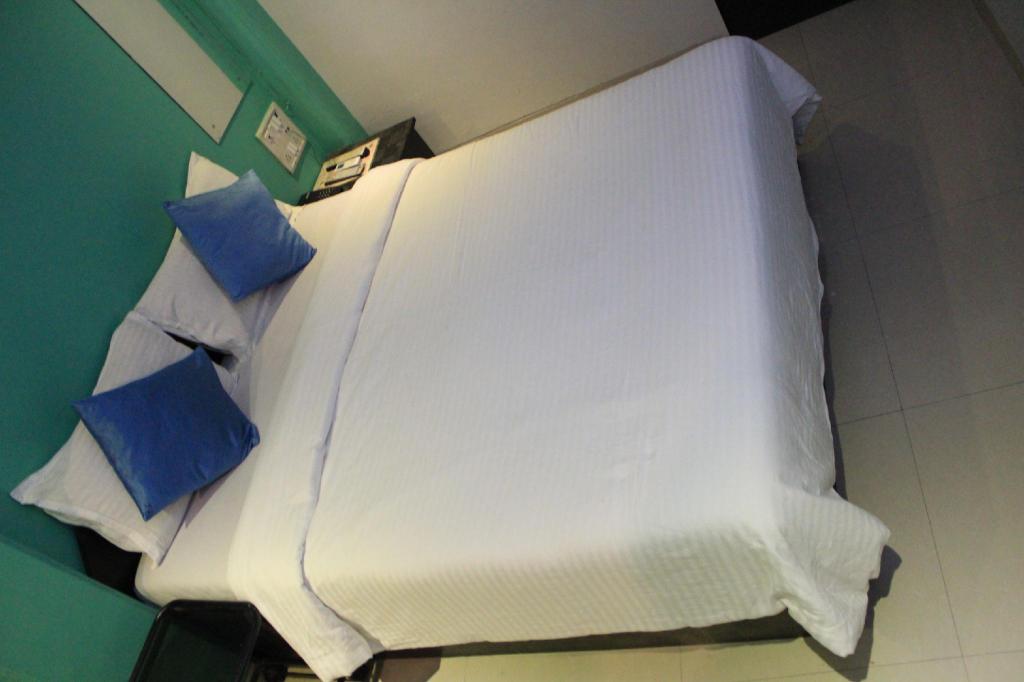 Hotel Sai Residency 17/19