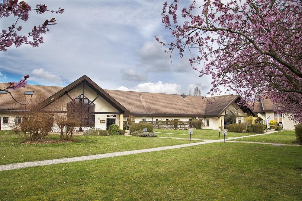 MONT VERNON HOTEL 15/45