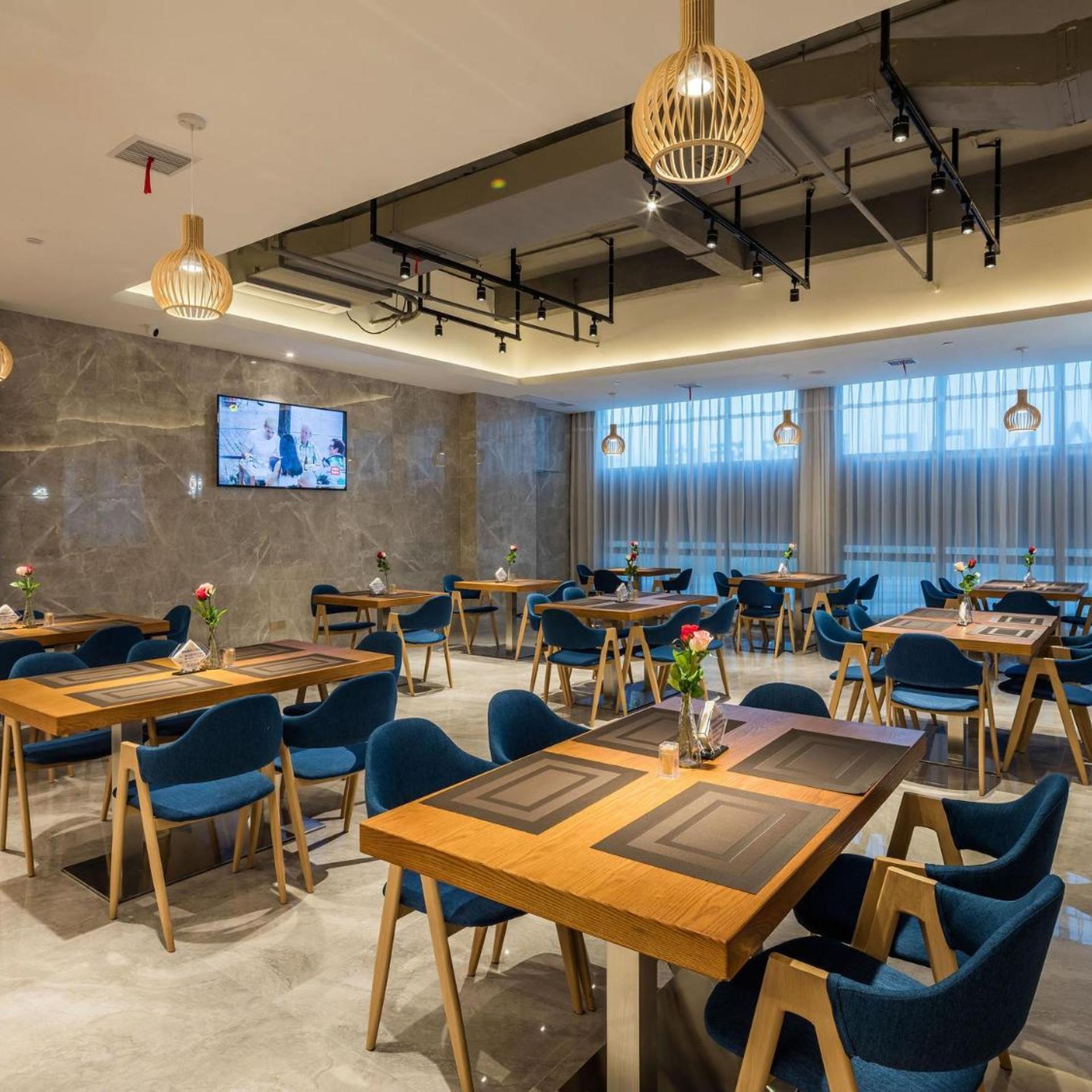 Lavande Hotel (Ganzhou Railway Station Branch) 40/50