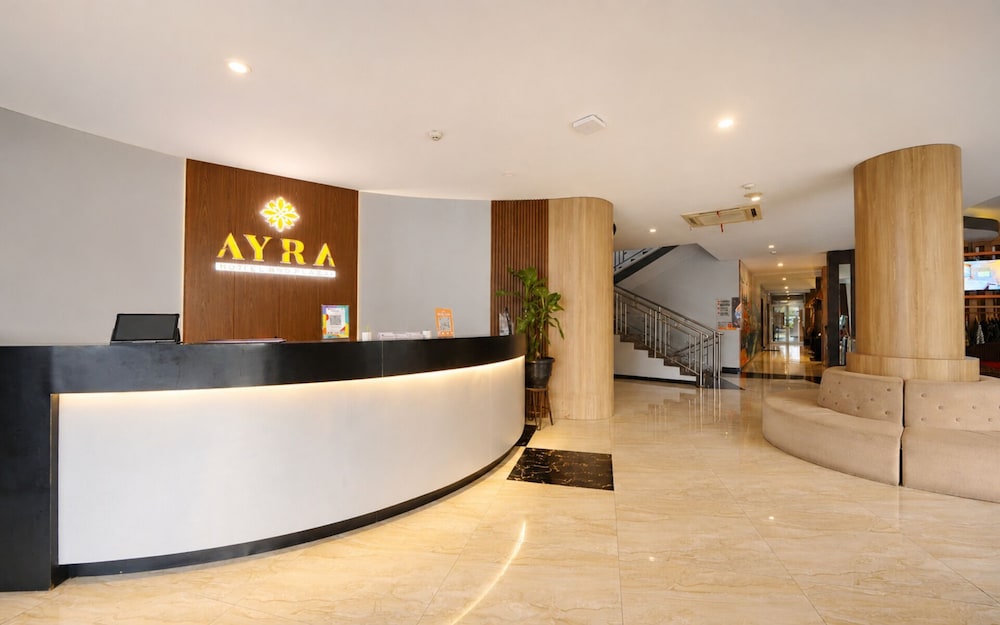 Front One Hotel Airport Solo 6/50