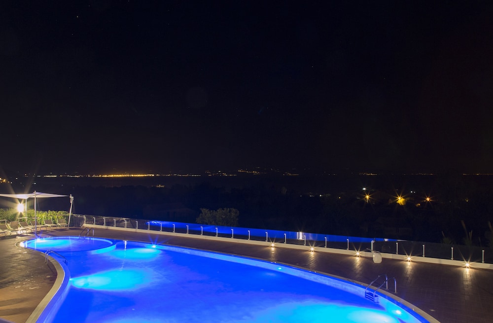 Luzia Agriresort 29/50
