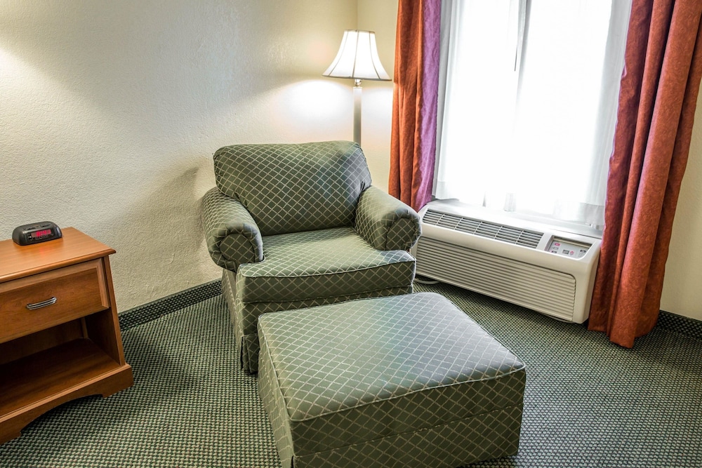 Quality Inn Elizabeth City near University 20/44